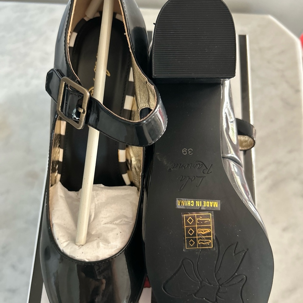 NWT Lola Ramona Eve Noir Mary Janes Shoes EU 39 Alice in Wonderland